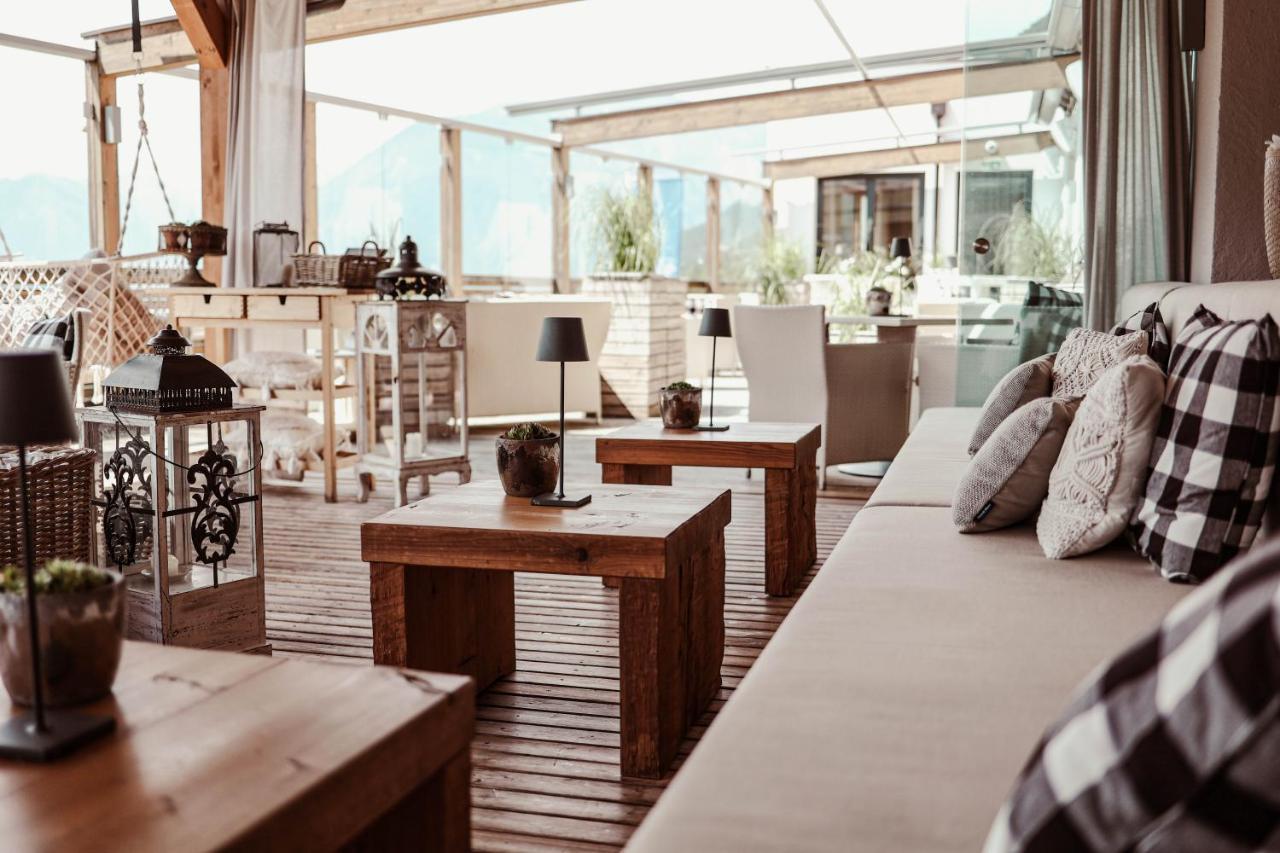 Hotel St. Georg Zum See เมาราค ภายนอก รูปภาพ